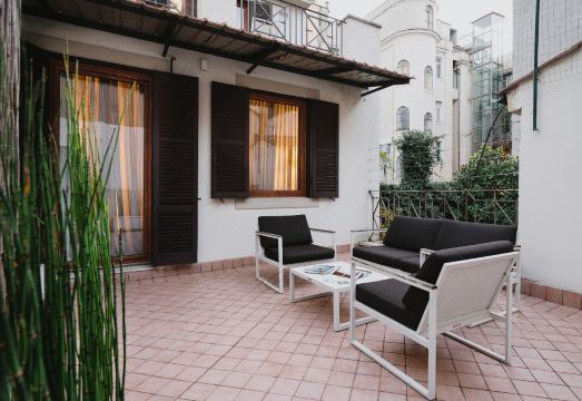 우니카 스위트 로마 객실 이미지