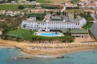 Corallia Beach Hotel Apartments Hotels in Coral Bay