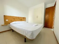 Apartamentos Bernat 3000
