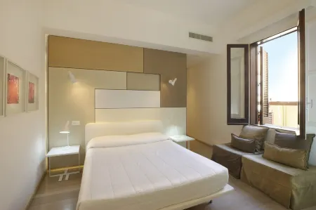 Santacroce Luxury Rooms