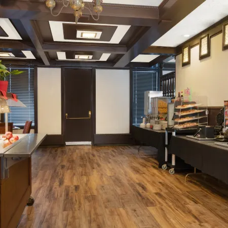 Albert Lea Inn and Suites
