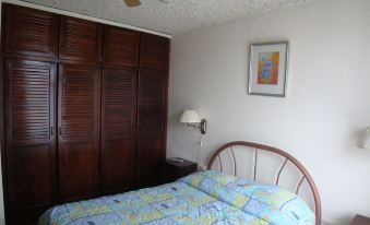 Hotel la Guaria Inn & Suites