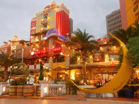 Toyoko Inn Okinawa Naha Kokusai-dori Miebashi-eki