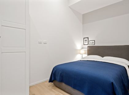 GuestHost - Piazza Maggiore White Apartment