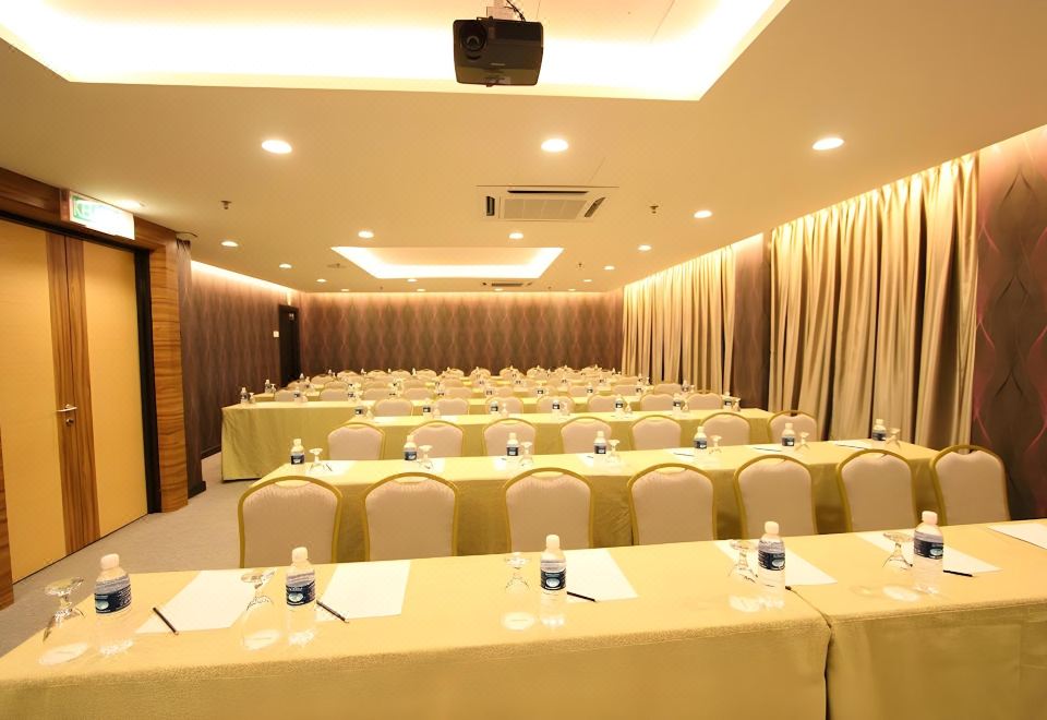 2. 파라다이스 스파..