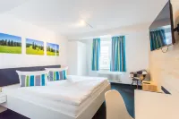 Die Krone - Hotel Garni Hotels in Kirchzarten