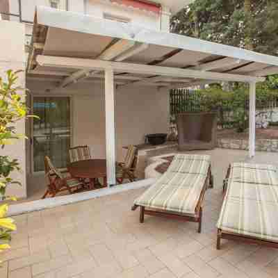 AH Premium Baia dei Faraglioni Hotel Exterior