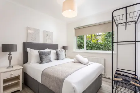 Cuthbert House Отели рядом с достопримечательностью «Престуик Голф Клаб»