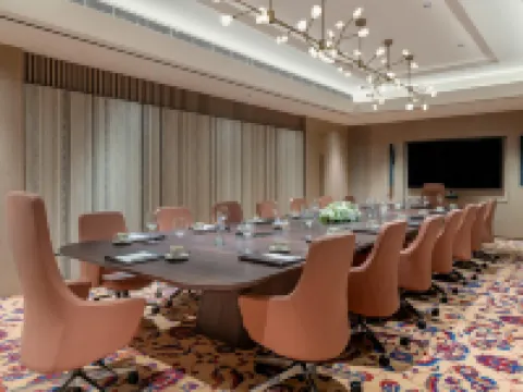 Taj Cochin International Airport, Kerala Hotels in Ernakulam