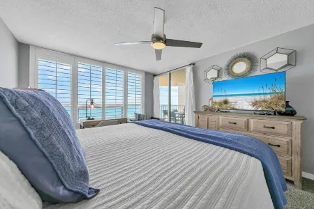 Hidden Dunes Gulfside 502 - Gulf Front and Updated