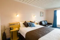 Balmoral On York Hotels in Launceston