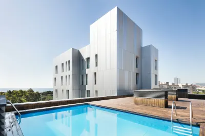 Lugaris Beach Apartments Hotels in El Poblenou