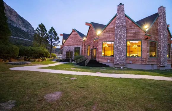 查爾斯頓山嶺度假屋酒店