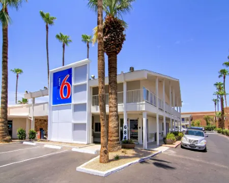 斯科特斯德6號汽車旅館 斯科特斯德酒店