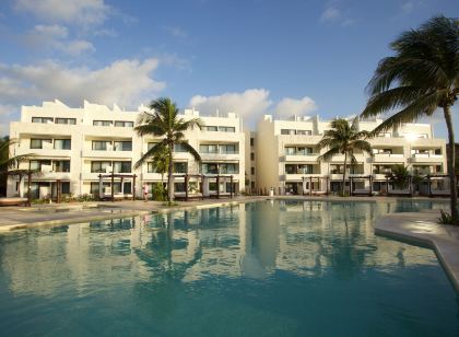 Akumal Bay Beach & Wellness Resort