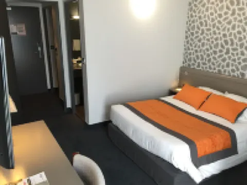 Brit Hotel Golfhotel Saint Samson Hotels in Pleumeur-Bodou