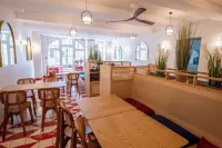 Best Western Plus Au Grand Saint Jean - breakfast