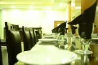 The Grand Sharan - breakfast