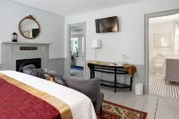 Inn on Main Hotels in Yarmouth Port
