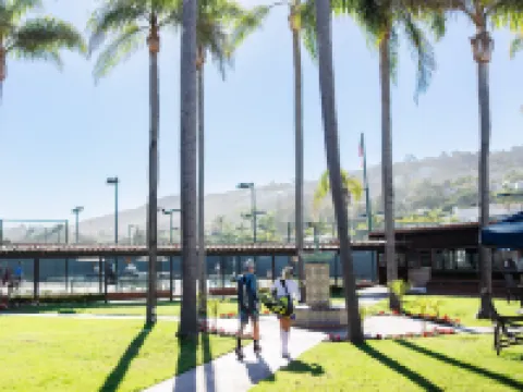 La Jolla Beach and Tennis Club Hotels in La Jolla