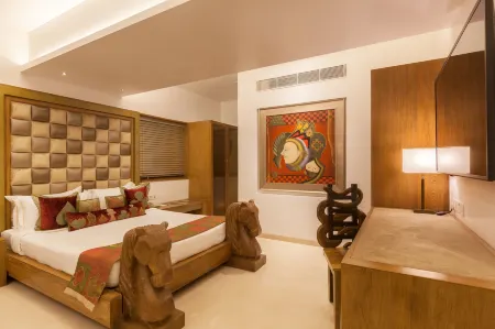 Le Sutra Hotel, Khar, Mumbai Отели рядом с достопримечательностью «Шри Сиддхивинейак Темпл Прабха Деви»