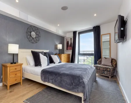 Secc Hydro Executive 7 Apartment Отели рядом с достопримечательностью «St Andrews in the Square Glasgow»