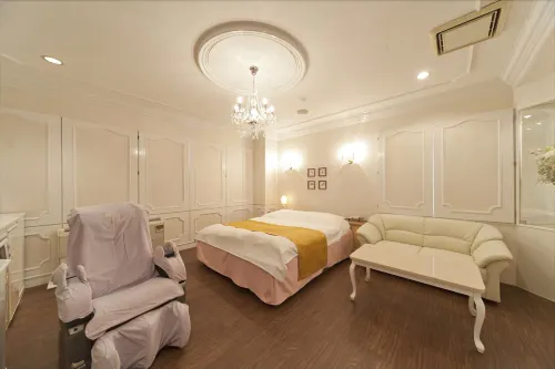 Hotel Fine Garden Okayama II - Bãi đậu xe