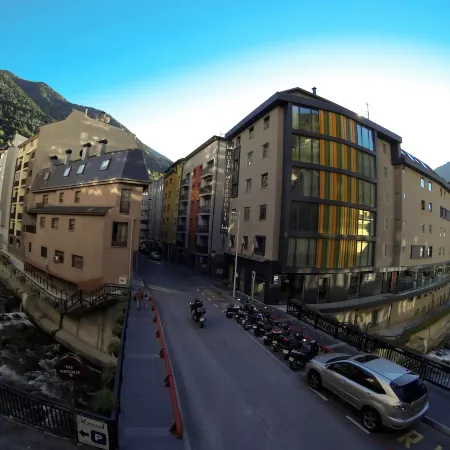 Hotel Metropolis