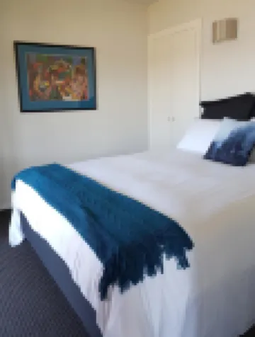 Duvauchelle Seaside Motel Hotels in 