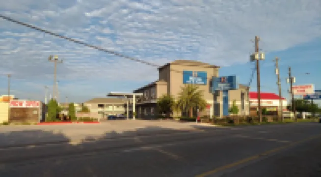 休斯頓市中心避風港套房酒店