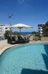 Merrima Court Holidays