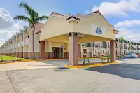 Days Inn & Suites by Wyndham Tampa near Ybor City Tampa otelleri