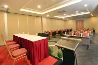 Grand Kolopaking Hotel Hotels in Kebumen