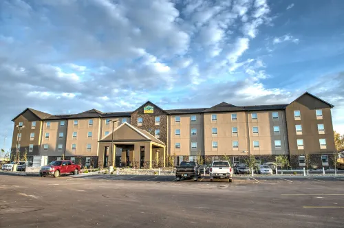 Western Star All Suites Signature Hotel Hotels in Estevan