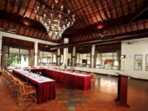 Abad Whispering Palms クマラコムのホテル