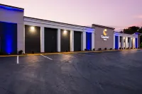 Comfort Inn - parking