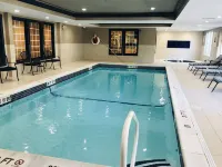 Comfort Inn & Suites Sturbridge-Brimfield - Uima-altaat