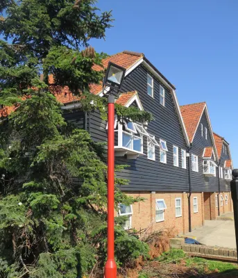 Oyster Fleet Hotel Hotels in Rayleigh