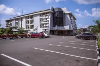 Best Western Plus Enugu - parking