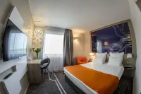 Hôtel Mercure Poitiers Site du Futuroscope Hotels in Шассней-дю-Пуату