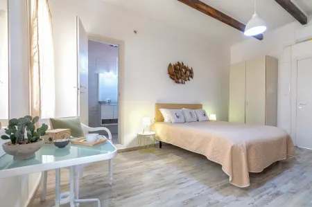 Alguer Guest House Отели в г. Альгеро