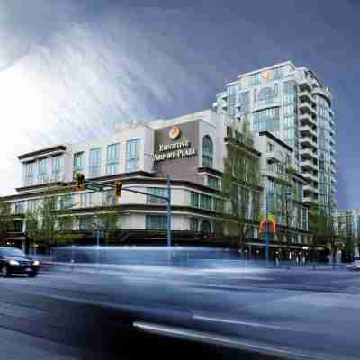溫哥華機場行政飯店 Hotel Exterior