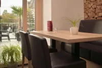 Troll's Brauhaushotel Отели в г. Медебах