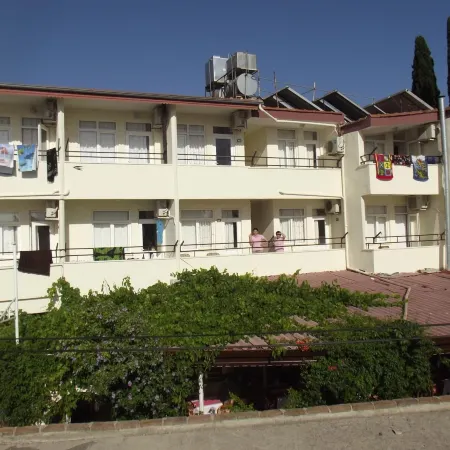 Derya Motel Отели рядом с достопримечательностью «Музей в Сиде»