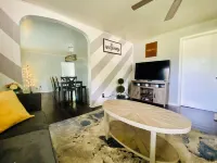 Centric Coldwater Home/ 5 min I-69