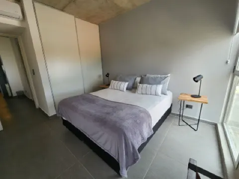 洛伊公寓紐肯，塔萊羅大廈 酒店