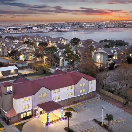 Melrose @ Seabrook, BW Signature Collection by Best Western