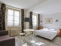 Hôtel François d'o Hotele w: Caen