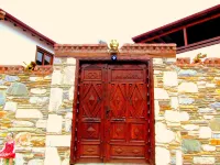 Amazon Petite Palace