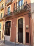 Tgna Lluria 11 - Condos